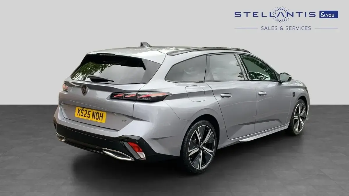 Used Peugeot 308 SW GT 134 HP (98 kW) 2025 Grey Estate