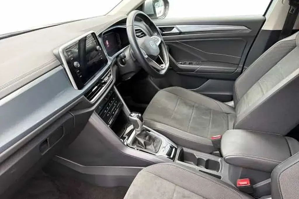 Used VW T-Roc 150 HP (110 kW) 2022 SUV