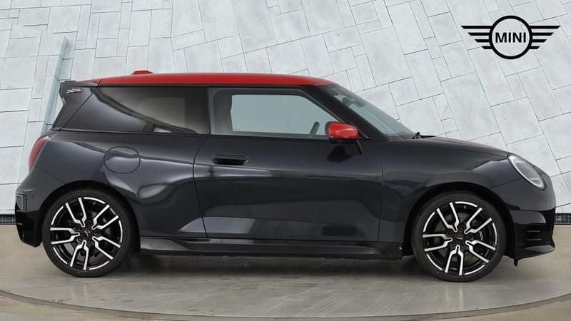 Used Mini Cooper SE Hatch 158 kW (215 HP) 2024 Grey Hatchback