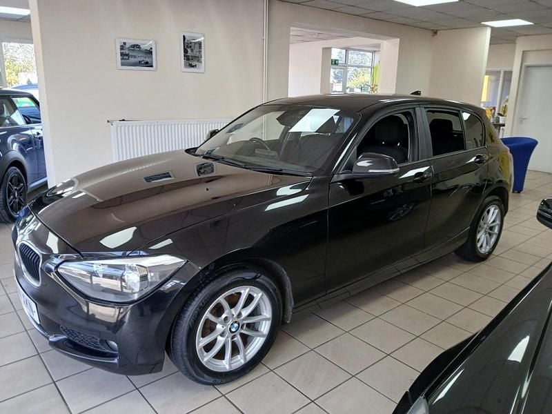Used BMW 116 Comfort Edition 2014 Black Hatchback