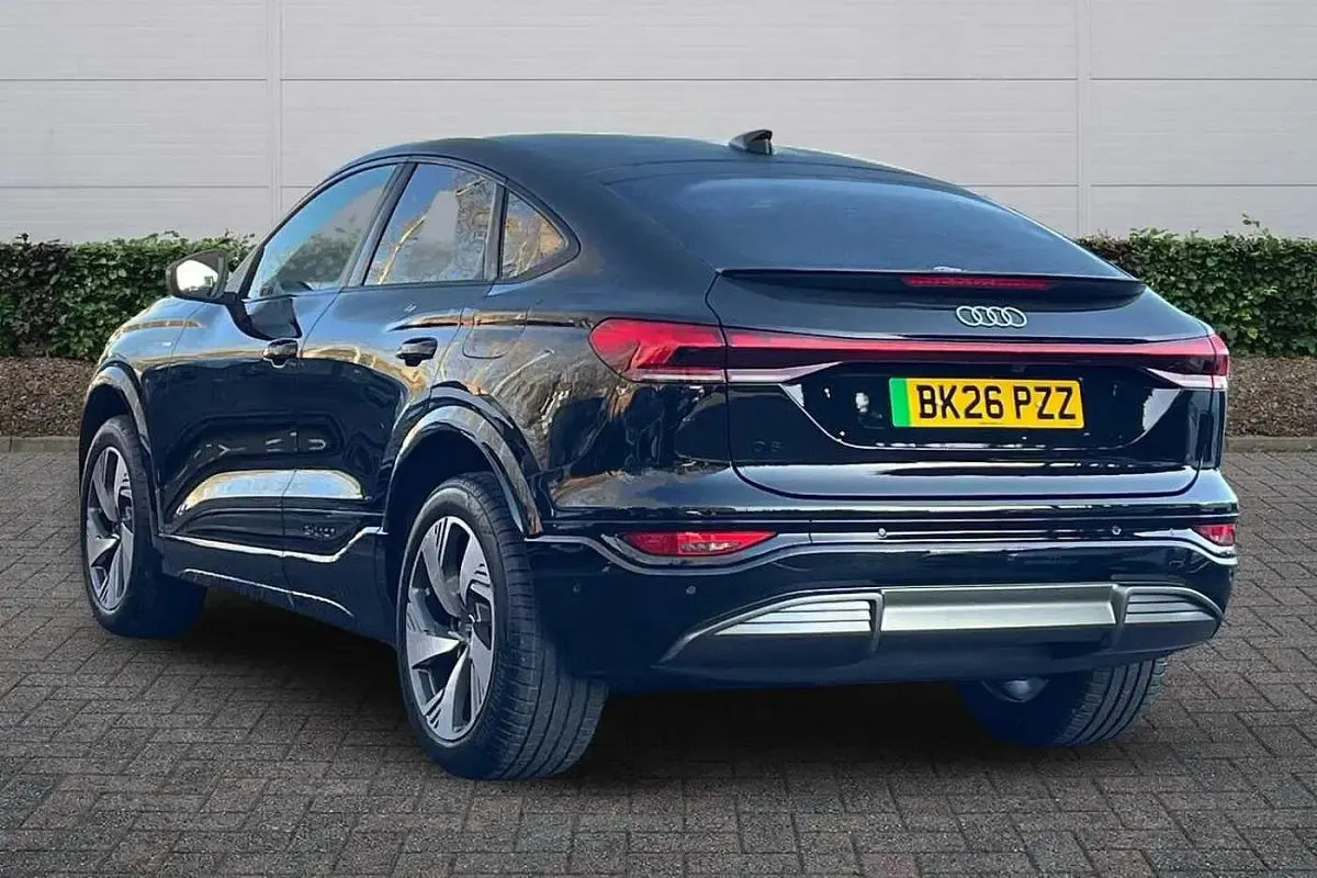 Used Audi Q6 e-tron Sport 185 kW (252 HP) 2026 Mythos black metallic SUV