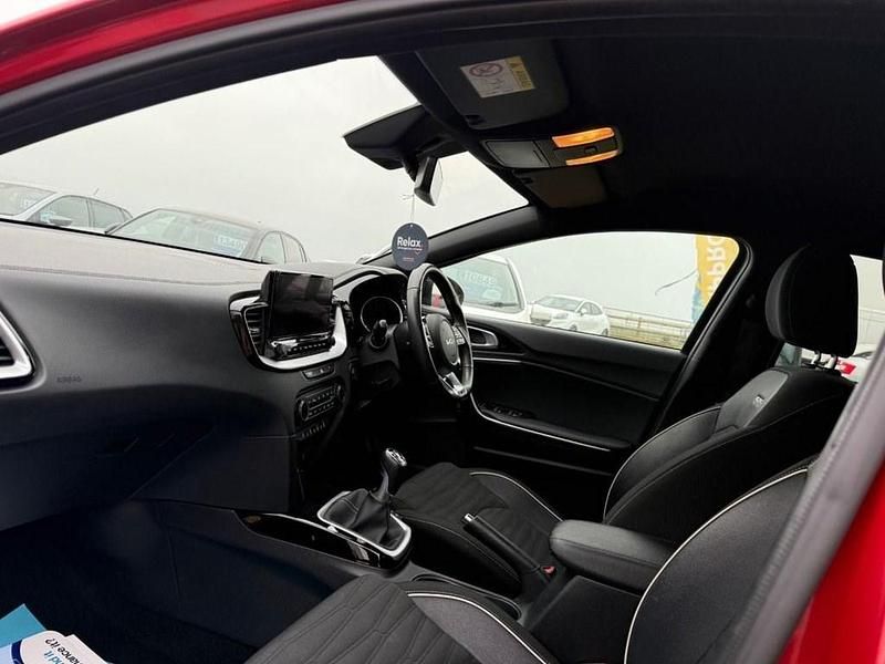 Used Kia Ceed GT-Line 158 HP (116 kW) 2022 Red Hatchback