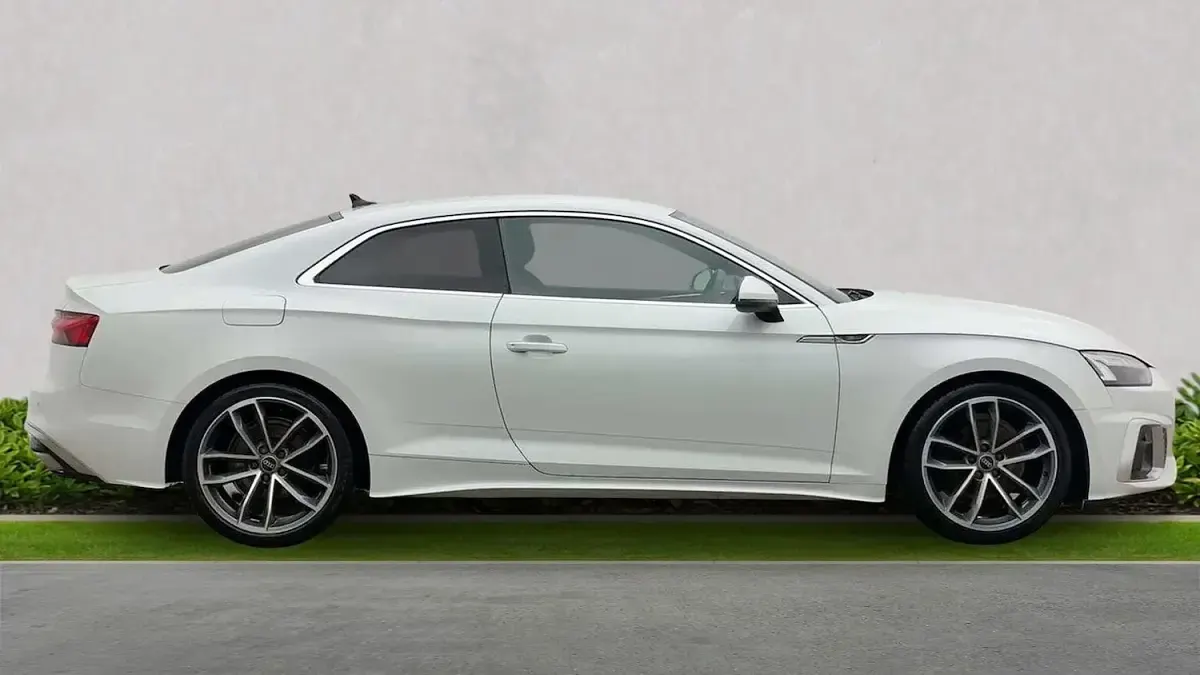 Used Audi A5 S-Line 163 HP (119 kW) 2023 White Coupe