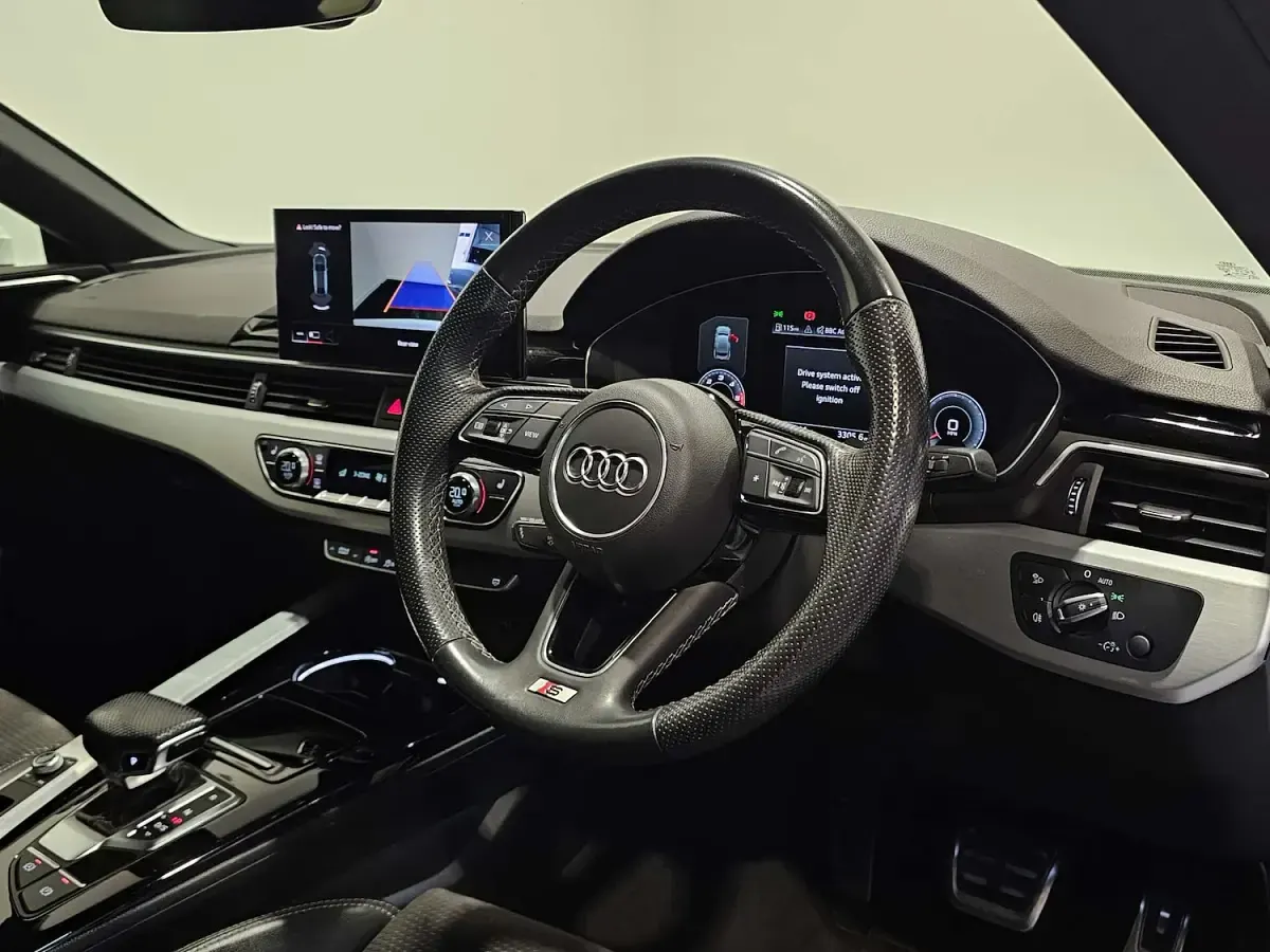 Used Audi A5 Sportback S-Line 163 HP (119 kW) 2021 White Hatchback