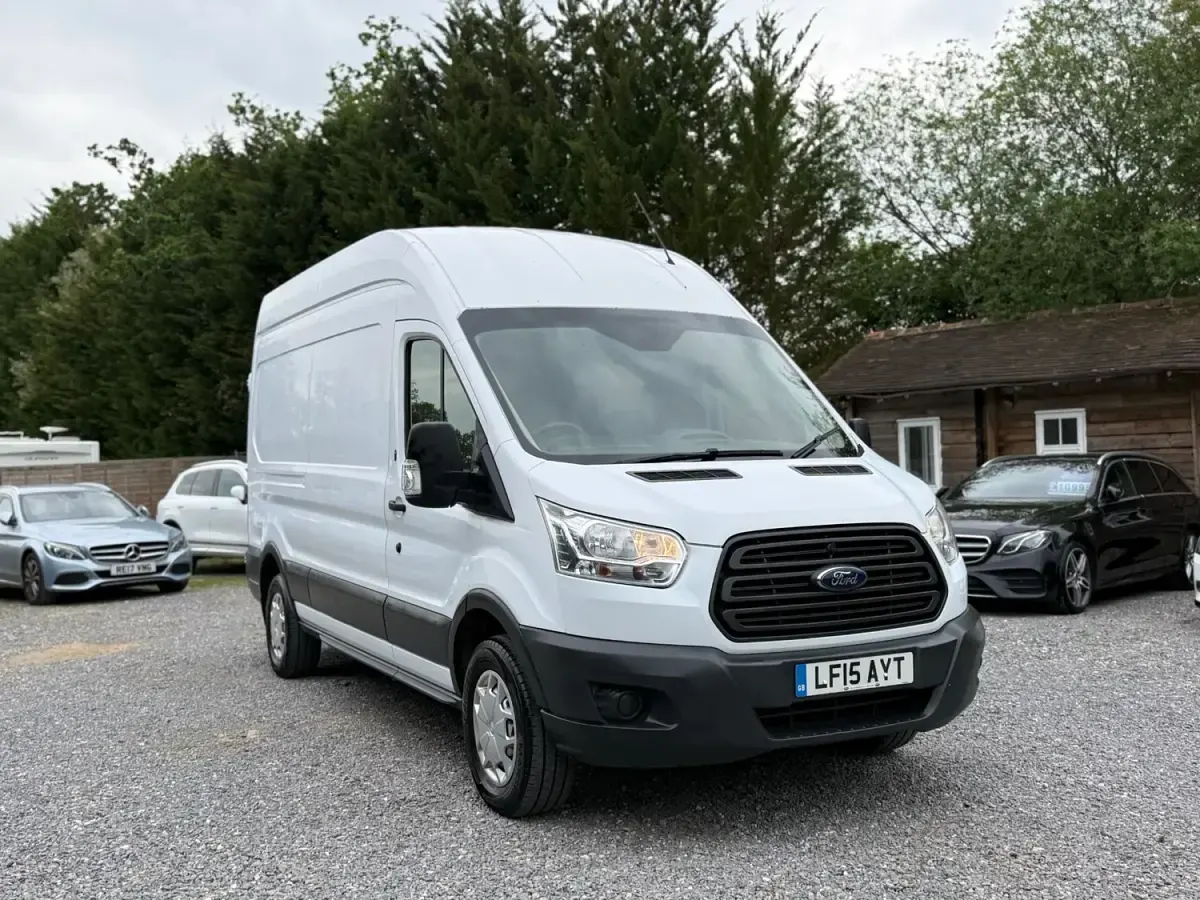 Second-hand Ford Transit 125 CP (91 kW) 2015 Alb Van