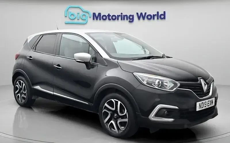 Used Renault Captur Iconic 150 HP (110 kW) 2019 SUV