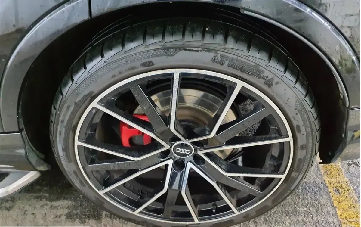 Usado Audi SQ7 435 CV (319 kW) 2020 Negro SUV