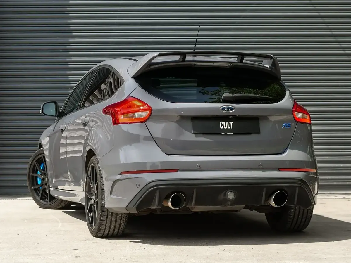 Used Ford Focus RS 430 HP (316 kW) 2017 Grey Hatchback