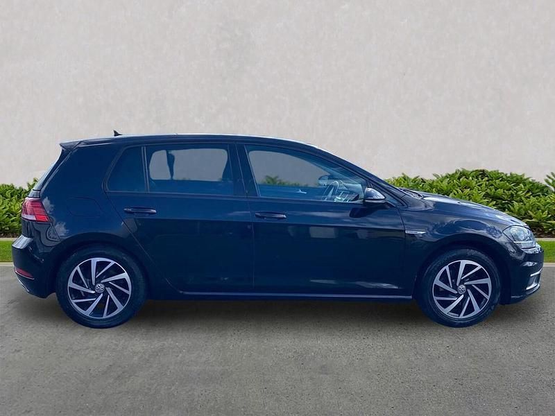 Used VW Golf VII Match 130 HP (95 kW) 2019 Black Hatchback