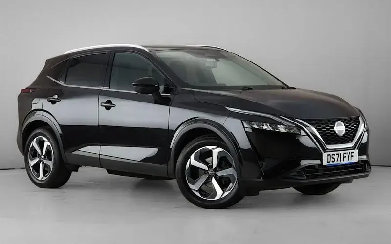 Used Nissan Qashqai N-Connecta 140 HP (102 kW) 2022 SUV