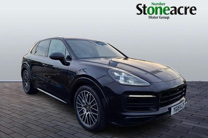Used 2019 Porsche Cayenne SUV | £40,777 (Good price) - Image 1/1