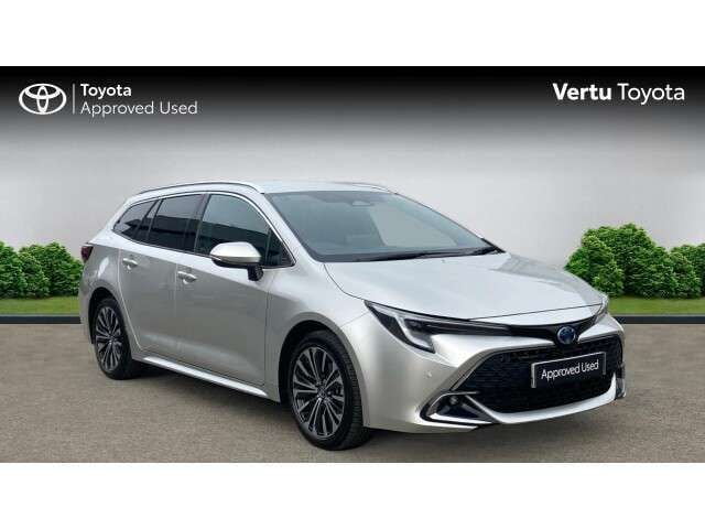 Other Used 2024 Toyota Corolla Design Estate | £26,666 (A bit pricey) - Image 1/4