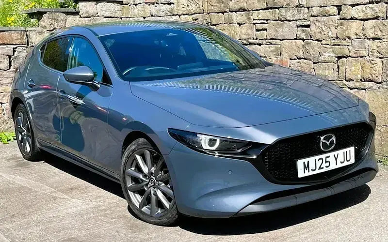 Used Mazda 3 Exclusive-Line 140 HP (102 kW) 2025 Hatchback