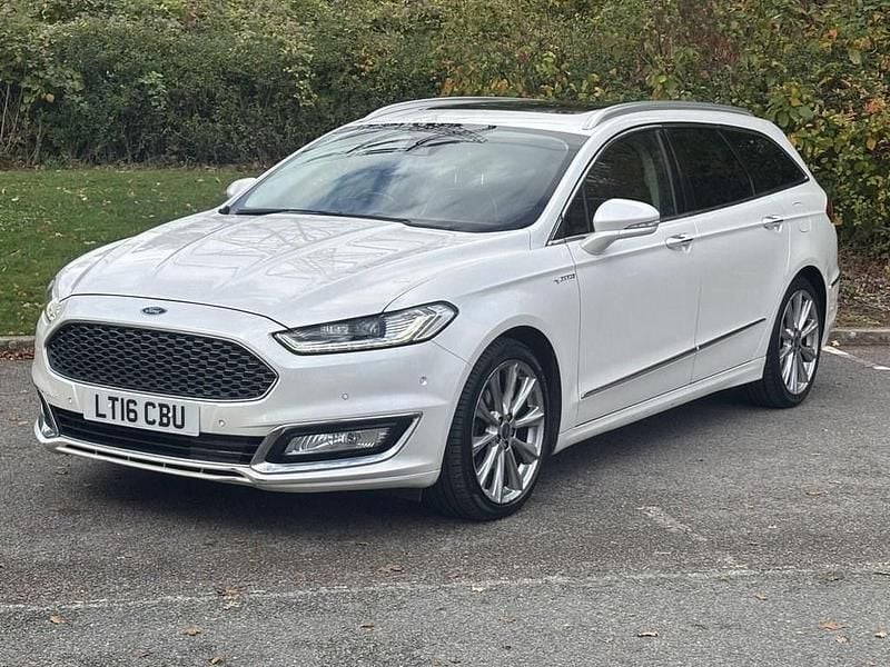White Used 2016 Ford Mondeo Vignale Estate | £9,900 (Fair price) - Image 1/4