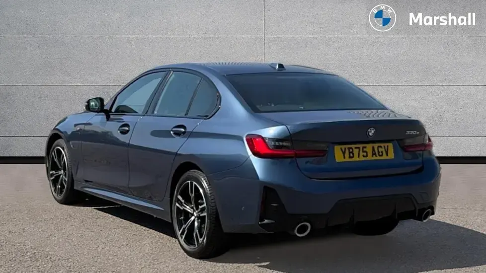 Used BMW 330e M Sport 292 HP (214 kW) 2025 Arctic race blue metallic