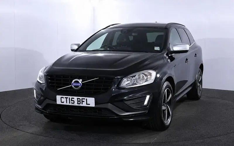 Used Volvo XC60 R-Design 190 HP (139 kW) 2017 SUV