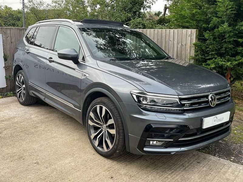 Grey Used 2019 VW Tiguan Allspace R-line SUV | £25,500 (Fair price) - Image 1/4