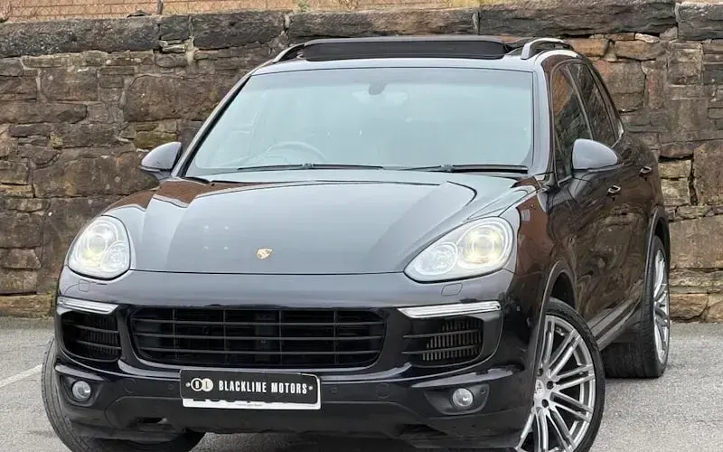 Used Porsche Cayenne 262 HP (192 kW) 2017 SUV