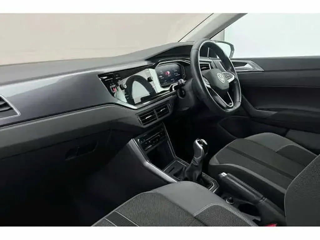 Used VW Polo 95 HP (69 kW) 2023 Hatchback