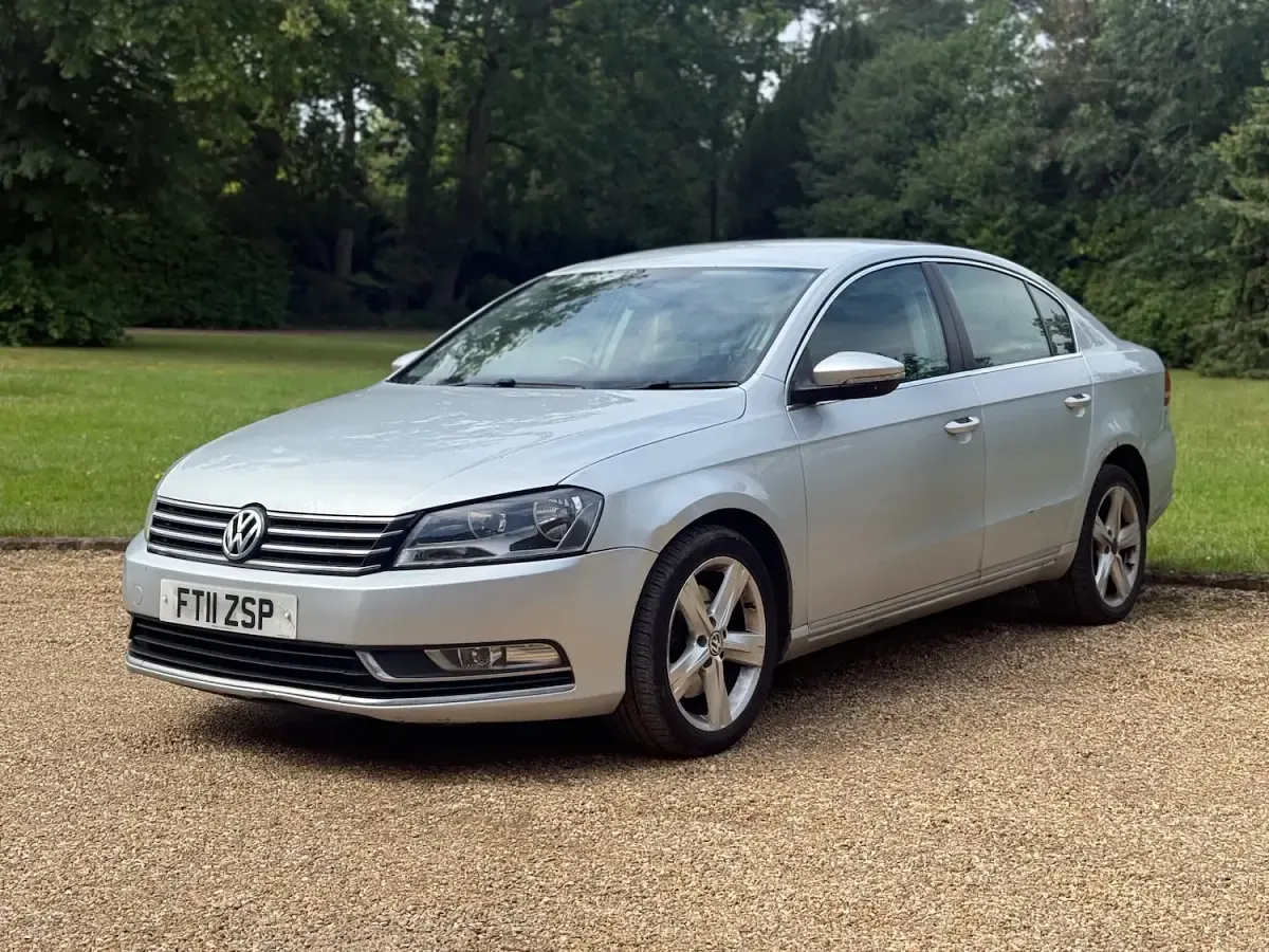 Used VW Passat SE 2011 Silver Sedan