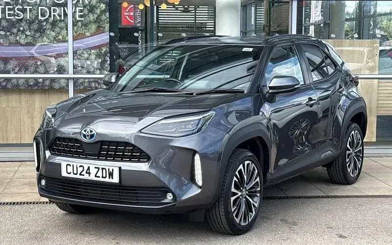 Used Toyota Yaris Hybrid 116 HP (85 kW) 2025 Estate