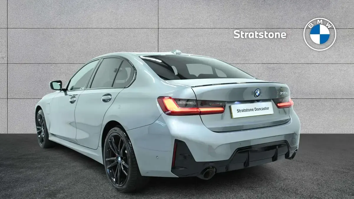 Used BMW 330e M Sport 288 HP (211 kW) 2023 Grey