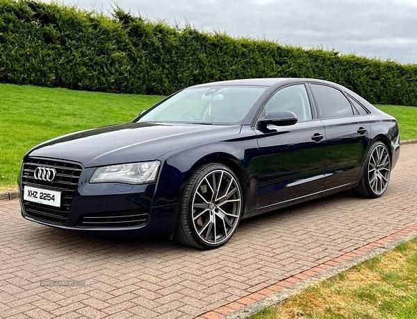 Used Audi A8 Advanced 247 HP (181 kW) 2012 Blue Sedan