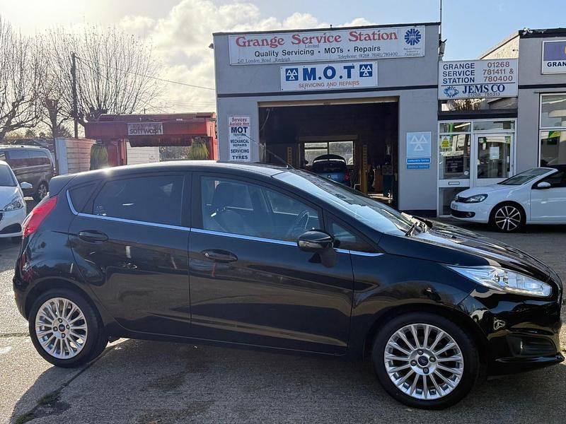 Black Used 2014 Ford Fiesta Titanium Hatchback | £4,990 (A bit pricey) - Image 1/4