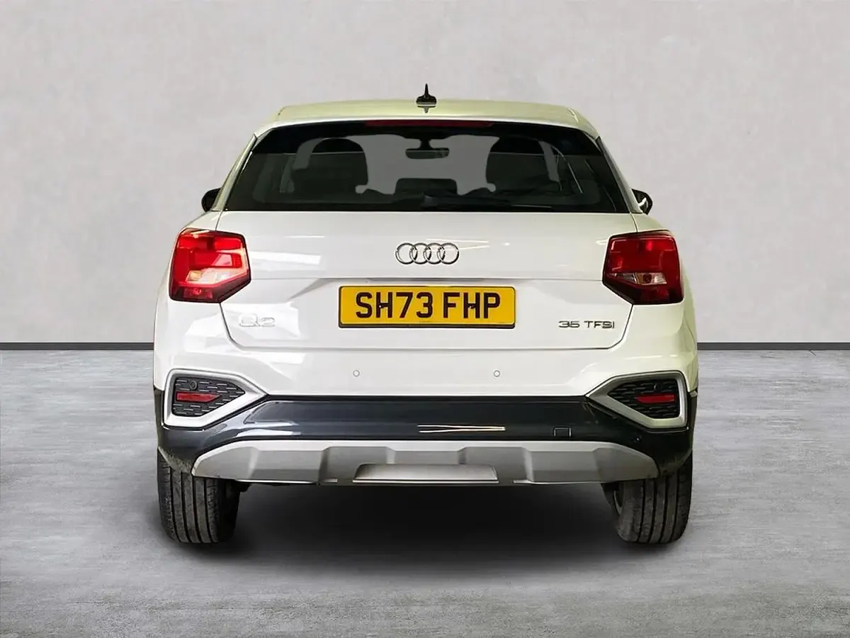 Used Audi Q2 Sport 150 HP (110 kW) 2023 White SUV