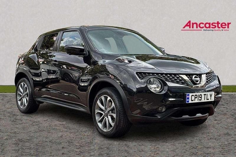 Black Used 2019 Nissan Juke Tekna SUV | £11,475 (Fair price) - Image 1/4