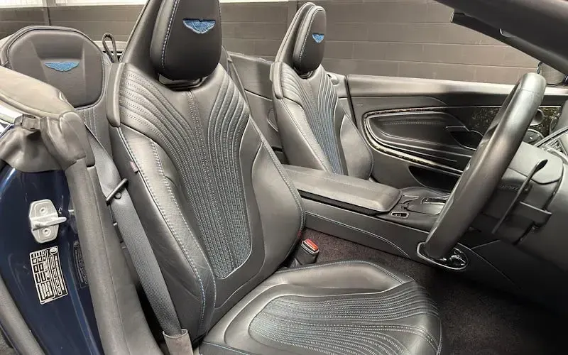 Used Aston Martin DB11 510 HP (375 kW) 2020 Cabriolet