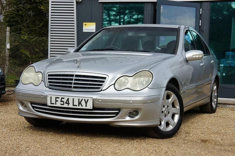 Used Mercedes C180 Elegance 2004 Silver Sedan