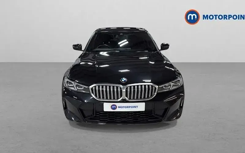 Używany BMW 320 M Sport 184 KM (135 kW) 2025 Czarny Sedan/Limuzyna