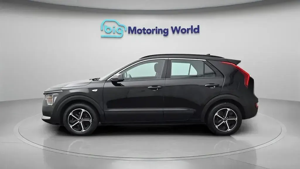 Used Kia Niro 139 HP (102 kW) 2023 Black SUV
