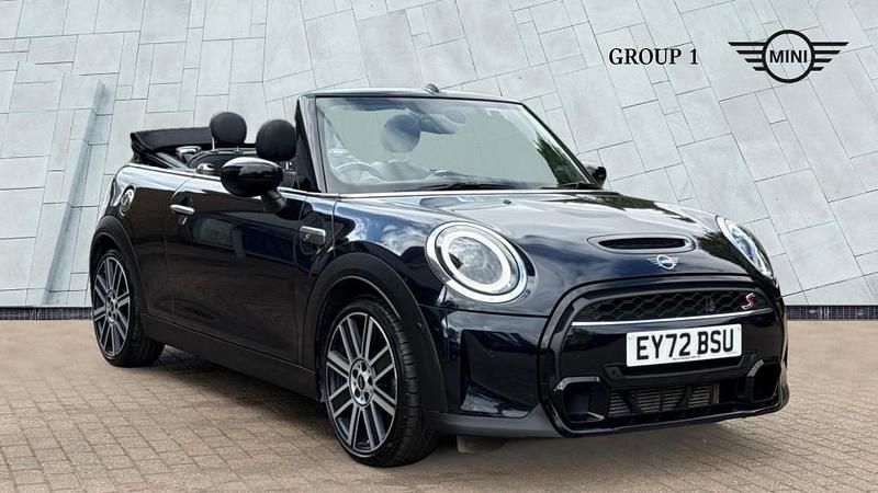 Black Used 2022 Mini Cooper S Exclusive Hatchback | £22,795 (Fair price) - Image 1/4