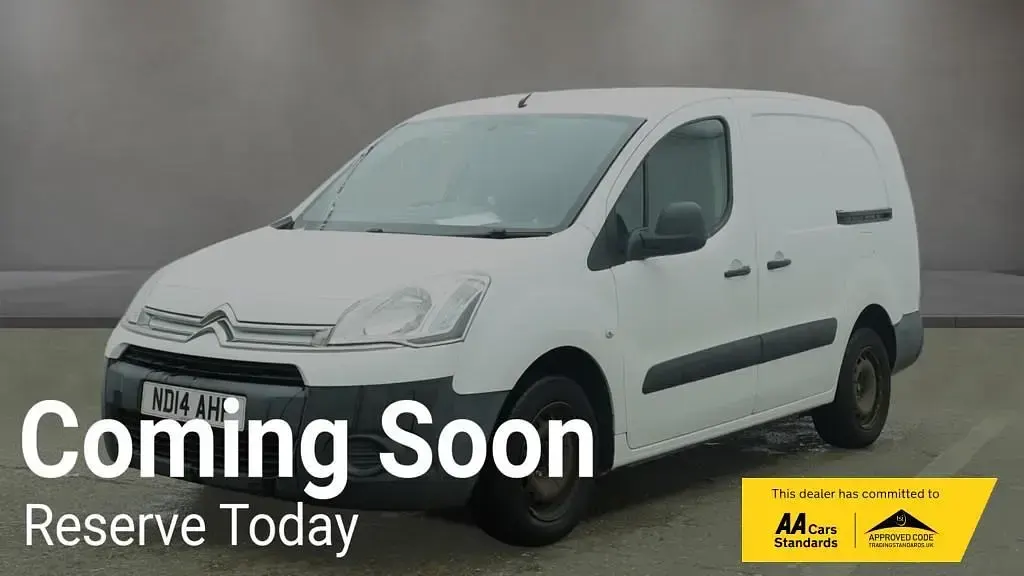Usado Citroën Berlingo 90 CV (66 kW) 2014 Blanco Monovolumen