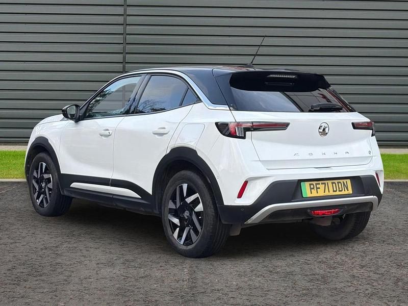 Used Vauxhall Mokka Elite 98 kW (134 HP) 2021 White SUV