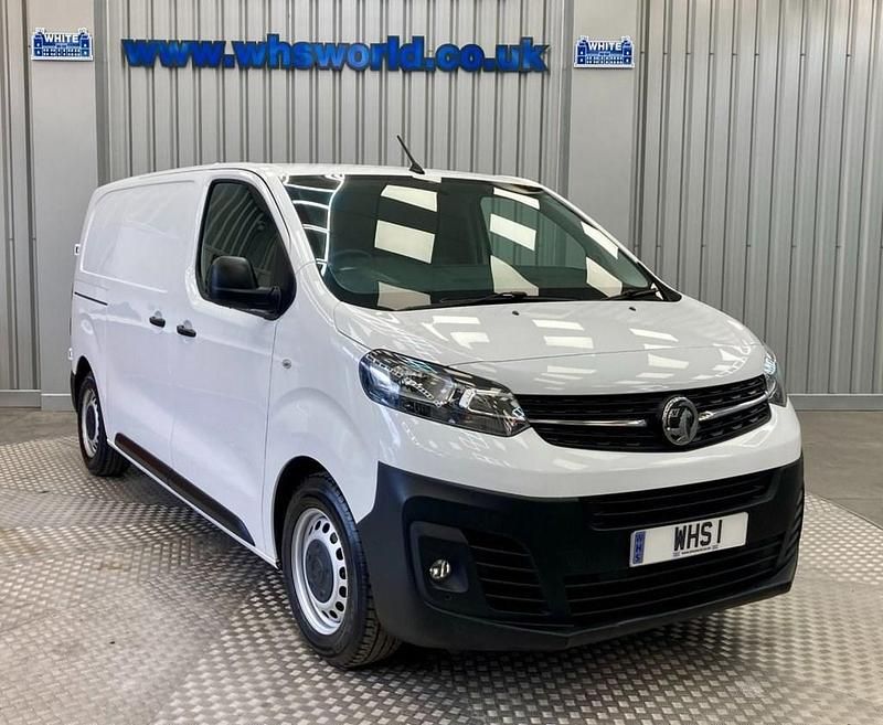 White Used 2020 Vauxhall Vivaro Edition Van | £8,495 (Super price) - Image 1/4
