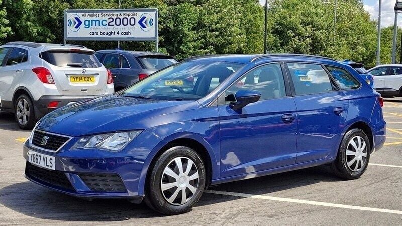 Blue Used 2018 Seat Leon ST Estate | £6,995 (Good price) - Image 1/4
