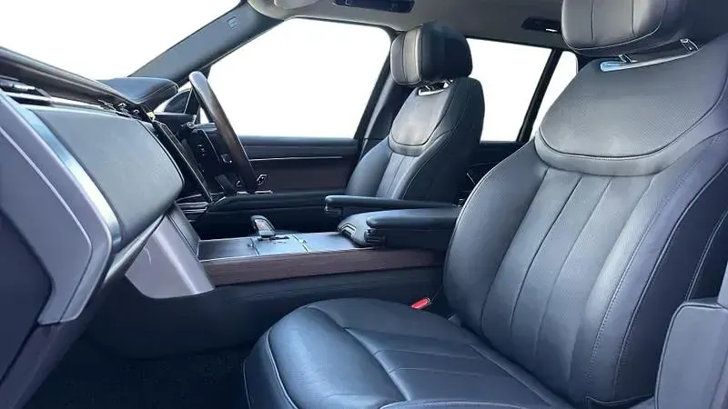 Used Land Rover Range Rover Autobiography 2024 Batumi gold SUV