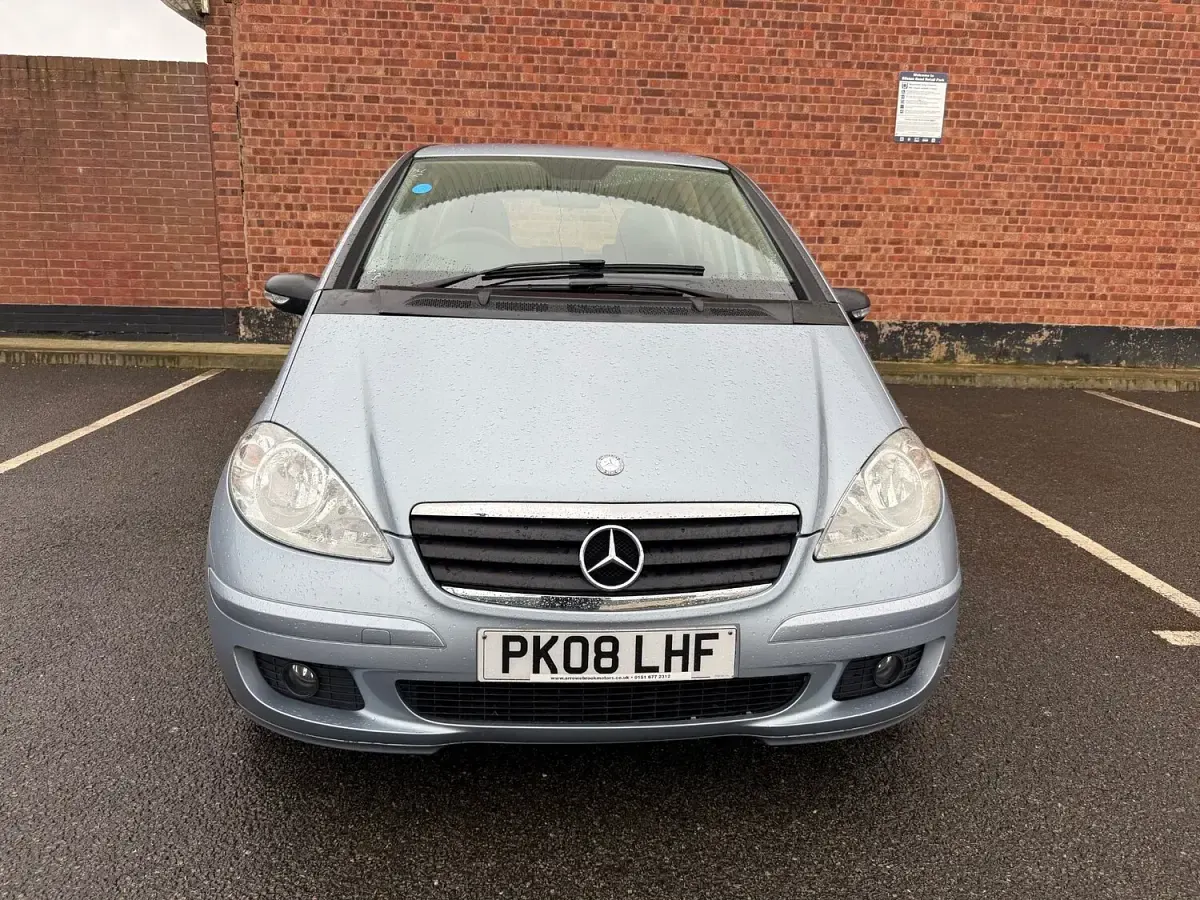 Used Mercedes A150 Classic 95 HP (69 kW) 2008 Blue Hatchback