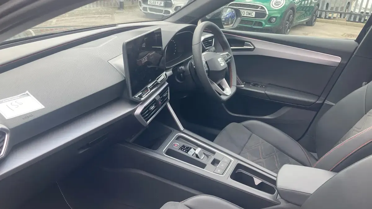 New Seat Leon Black Edition 116 HP (85 kW) 2026 Midnight black  metallic Estate