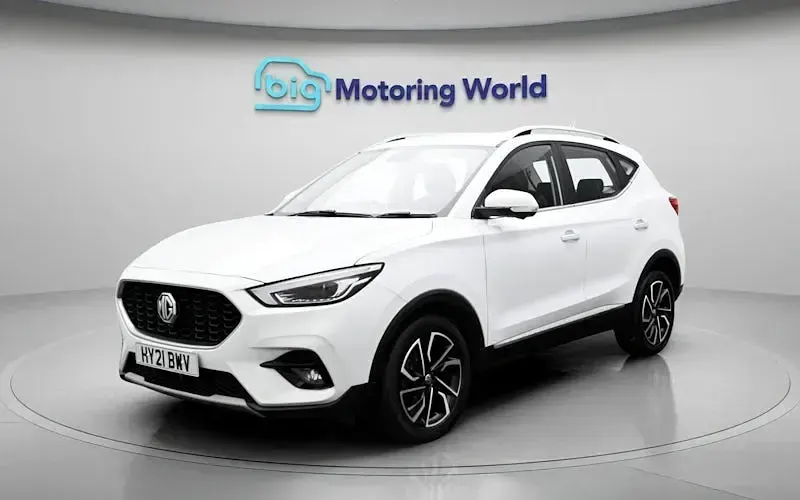 Usado MG ZS Exclusive 106 HP (77 kW) 2024 SUV