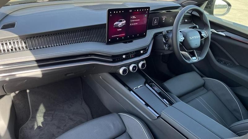 Used Skoda Superb SportLine 150 HP (110 kW) 2026 Midnight black Hatchback