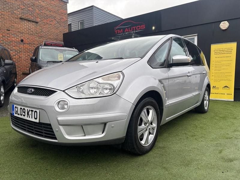 Used Ford S-MAX Zetec 2009 Silver MPV