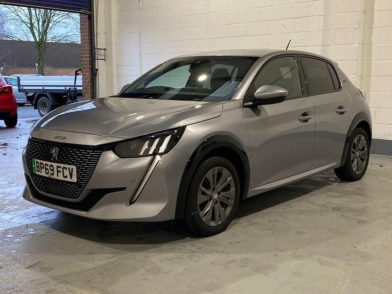 Used Peugeot e-208 Allure 100 kW (136 HP) 2020 Grey Hatchback