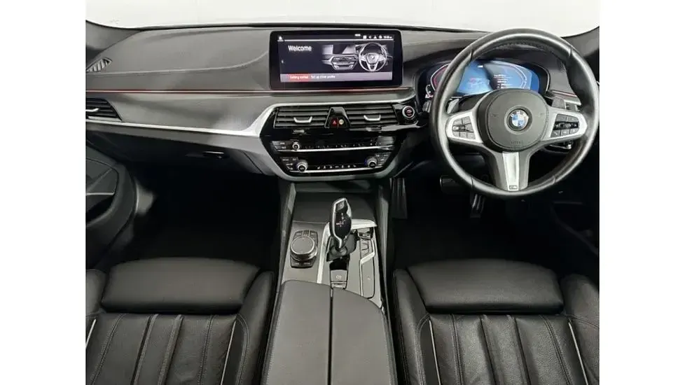 Used BMW 520 M Sport 187 HP (137 kW) 2022 Blue Sedan