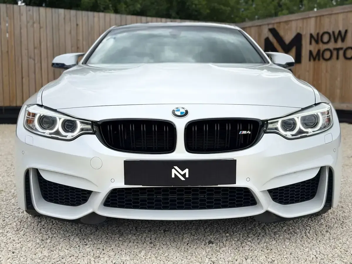 Used BMW M4 Performance 431 HP (317 kW) 2016 White Coupe