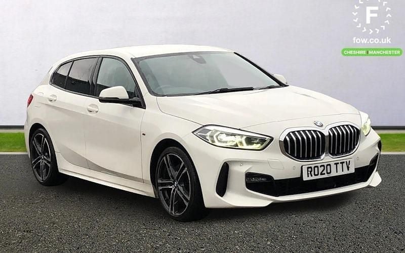 Used BMW 118 Performance 140 HP (102 kW) 2020 White Hatchback