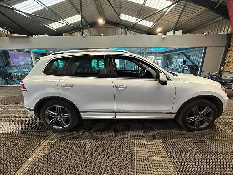 Used VW Touareg R-line 262 HP (192 kW) 2015 White SUV